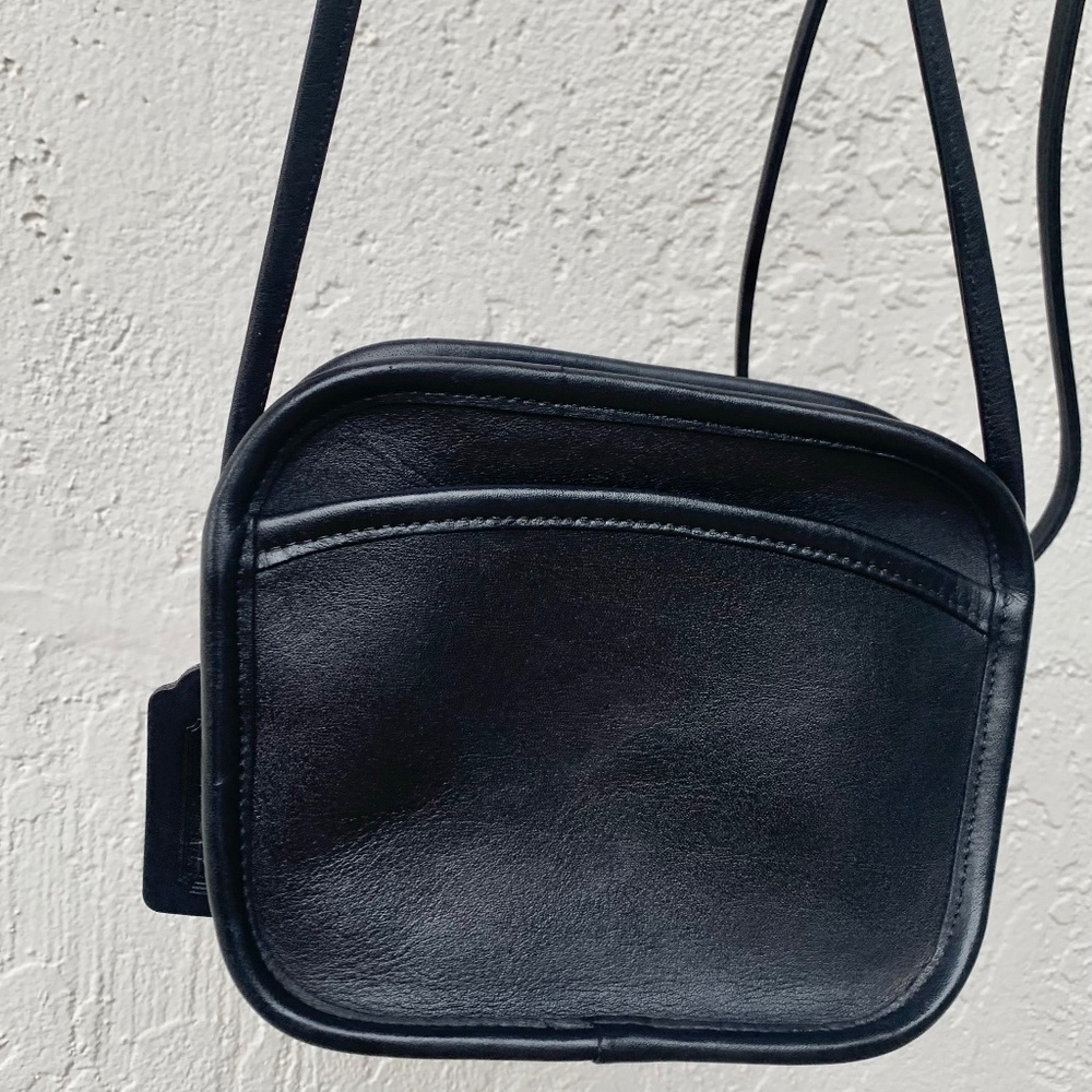 Vintage Coach Black Mini Crossbody Bag Hadley